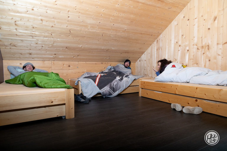 logement lac de l'eau d'heure